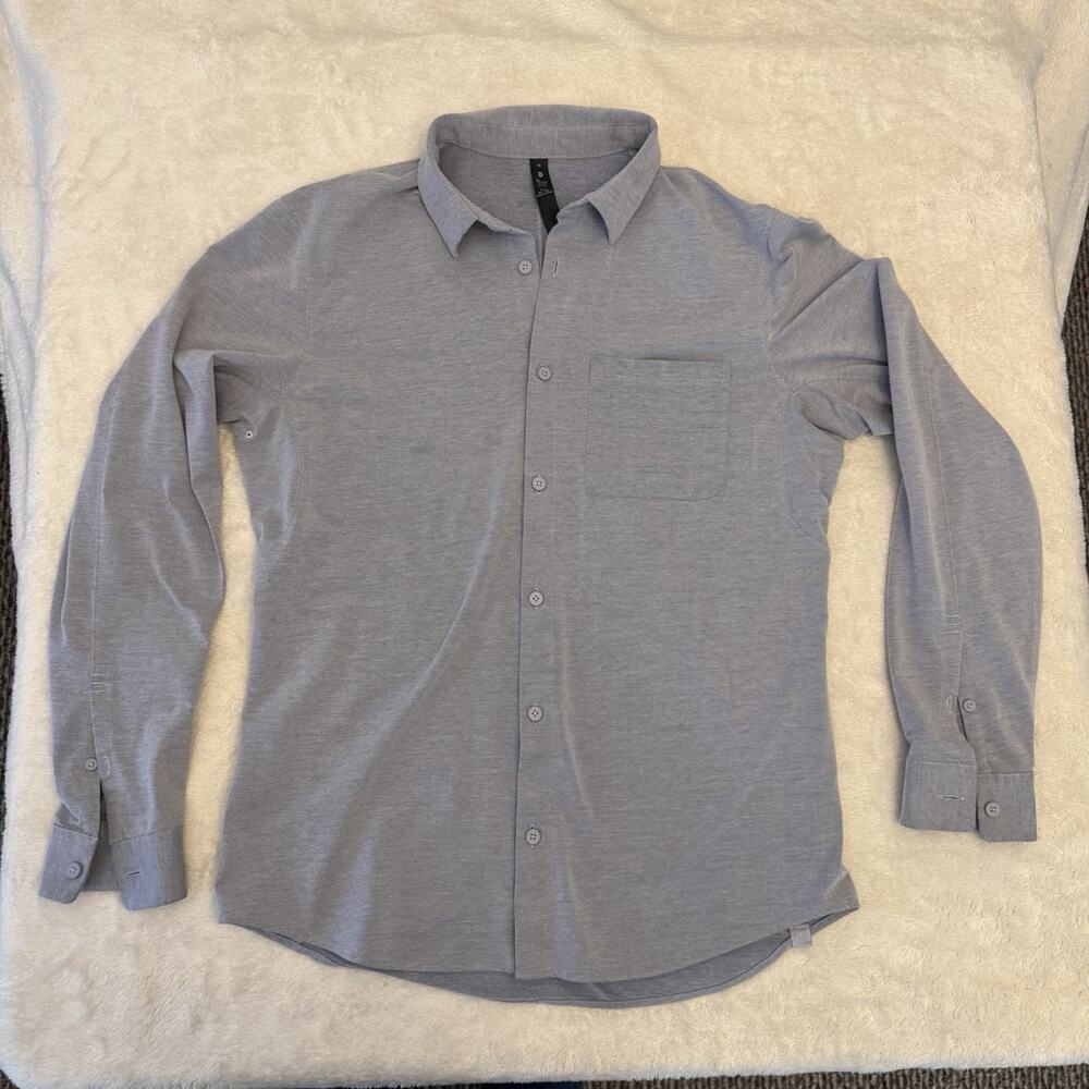 Lululemon Commission Shirt Mens M Button up Pocket Long Sleeve